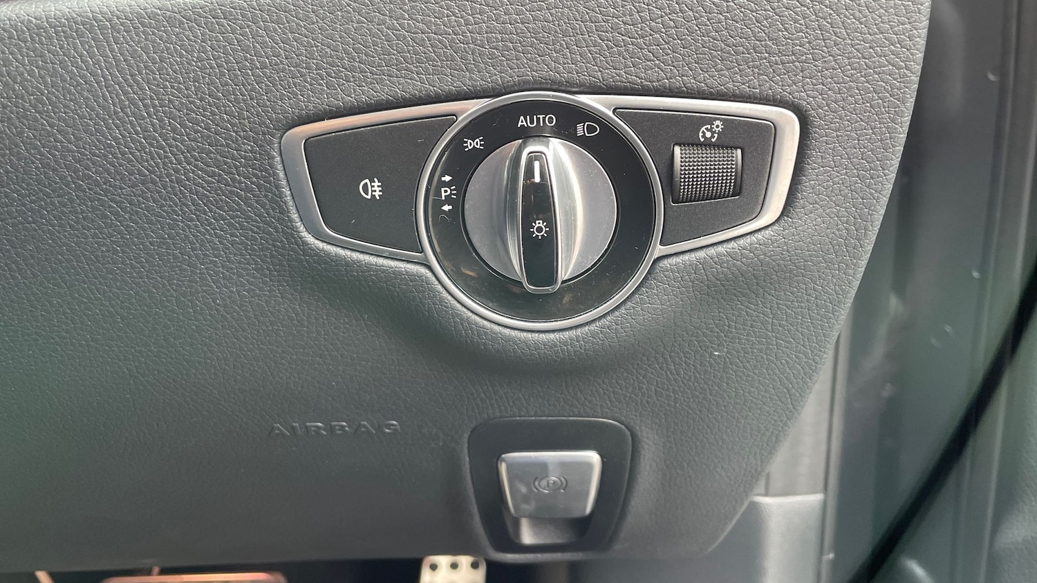 Used Mercedes-Benz E Class 2019 for sale - 76413590: Photo 32