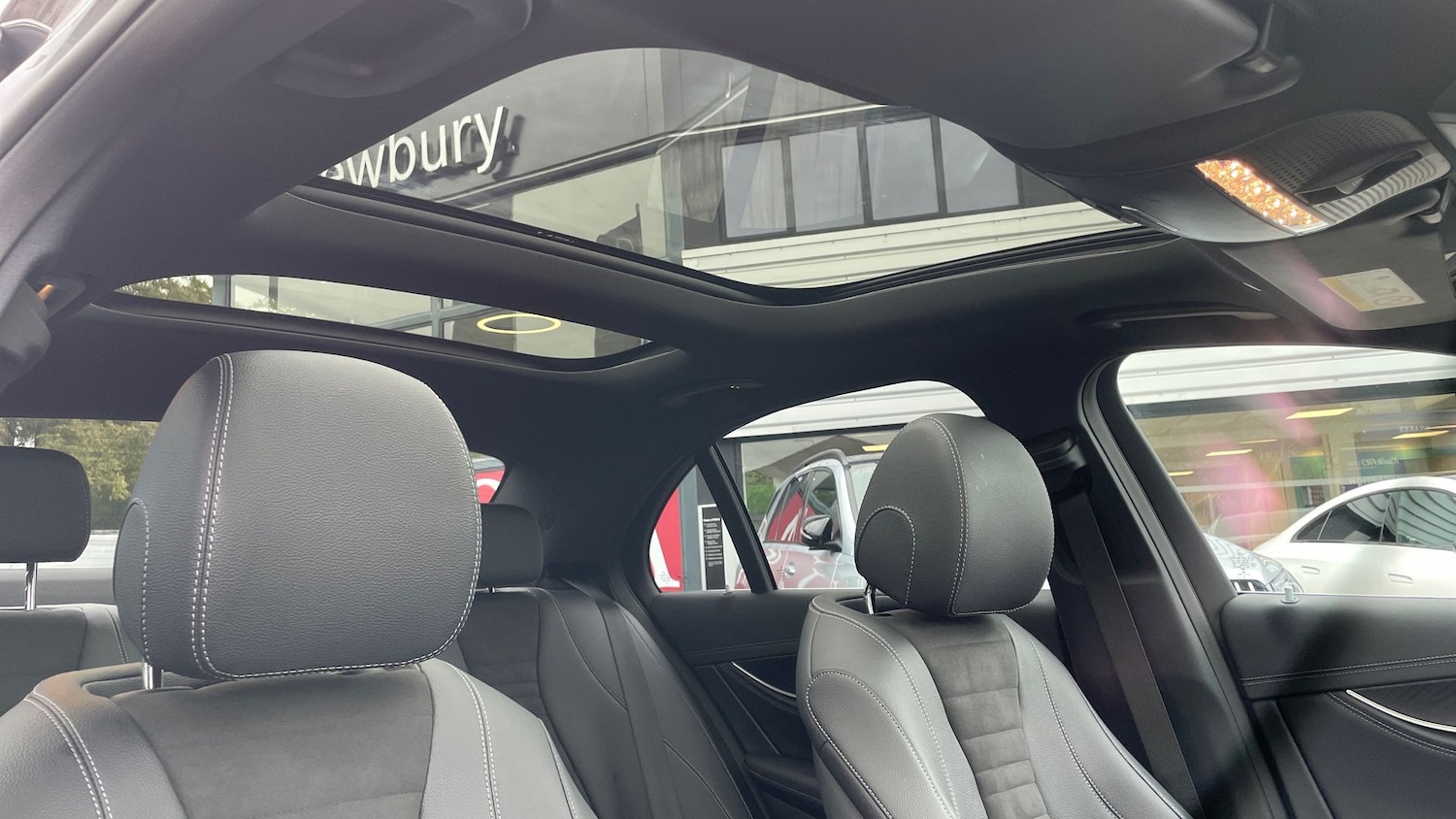 Used Mercedes-Benz E Class 2019 for sale - 76413590: Photo 38