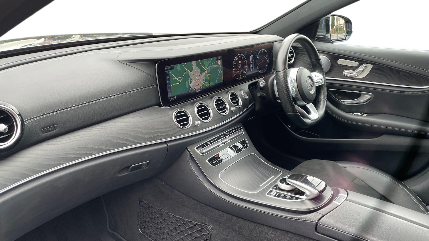 Used Mercedes-Benz E Class 2019 for sale - 76413590: Photo 8