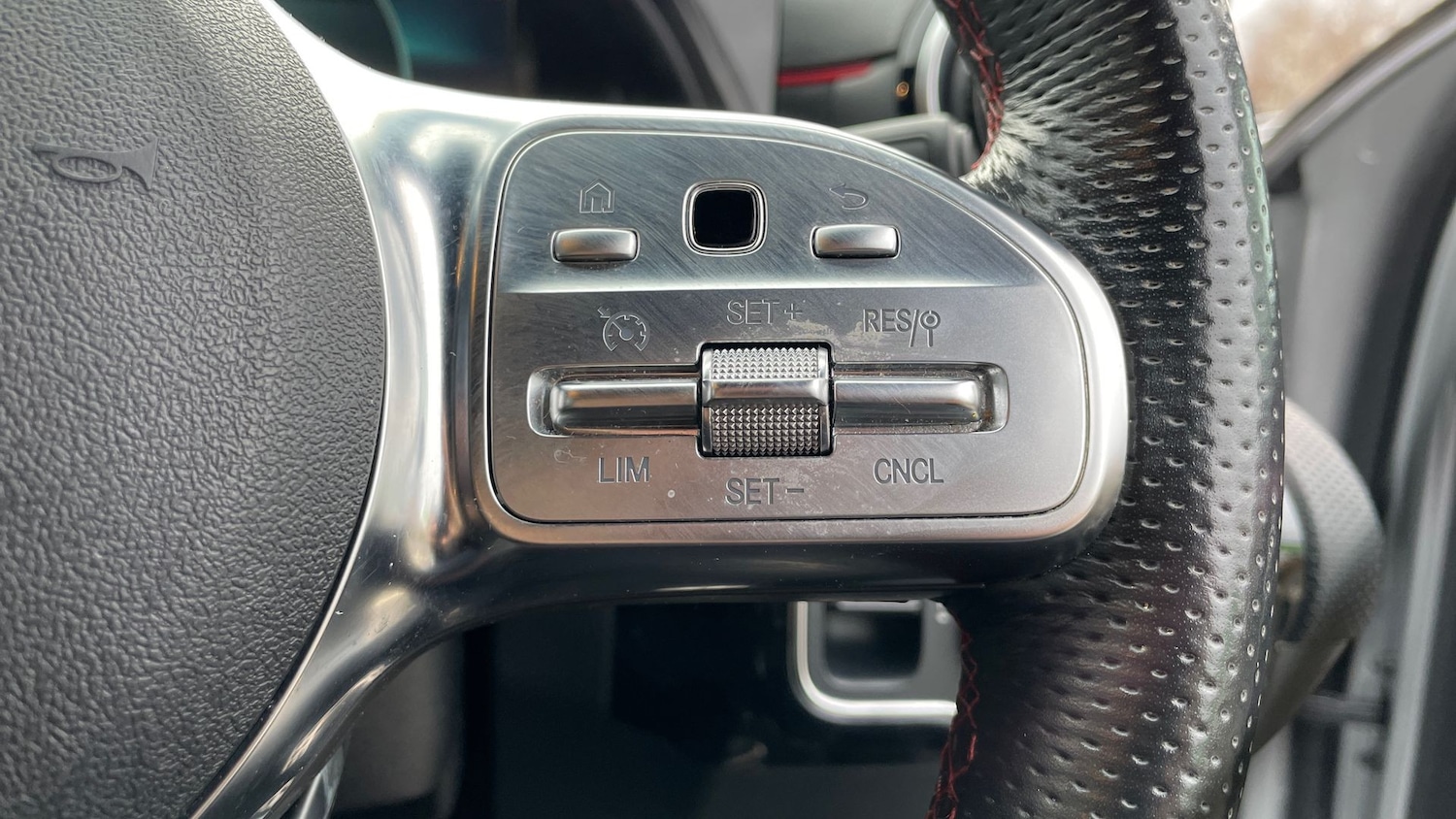 Used Mercedes-Benz A-Class 2019 for sale - 76837502: Photo 34