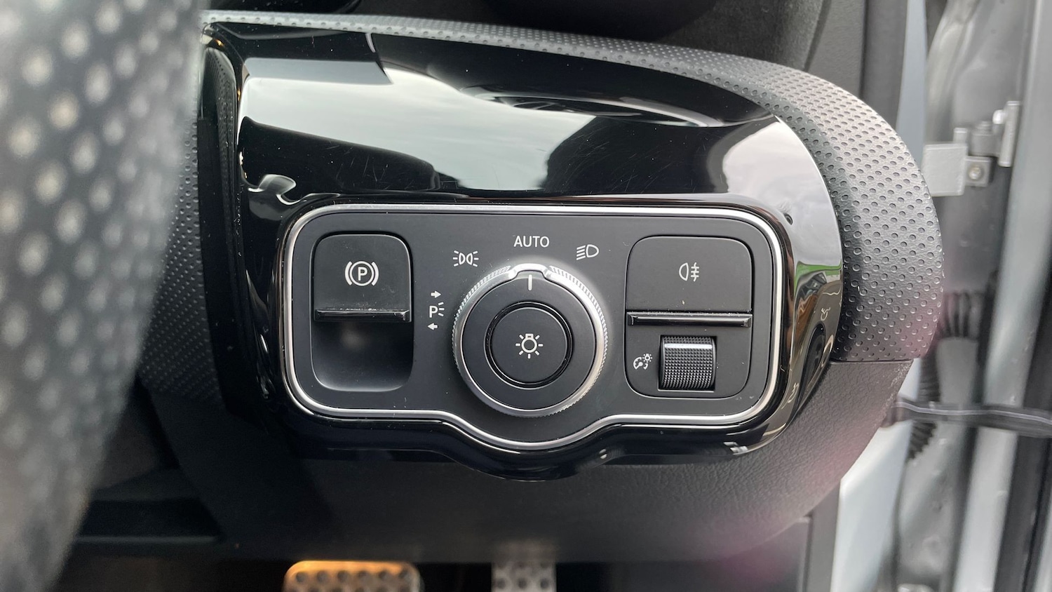 Used Mercedes-Benz A-Class 2019 for sale - 76837502: Photo 35