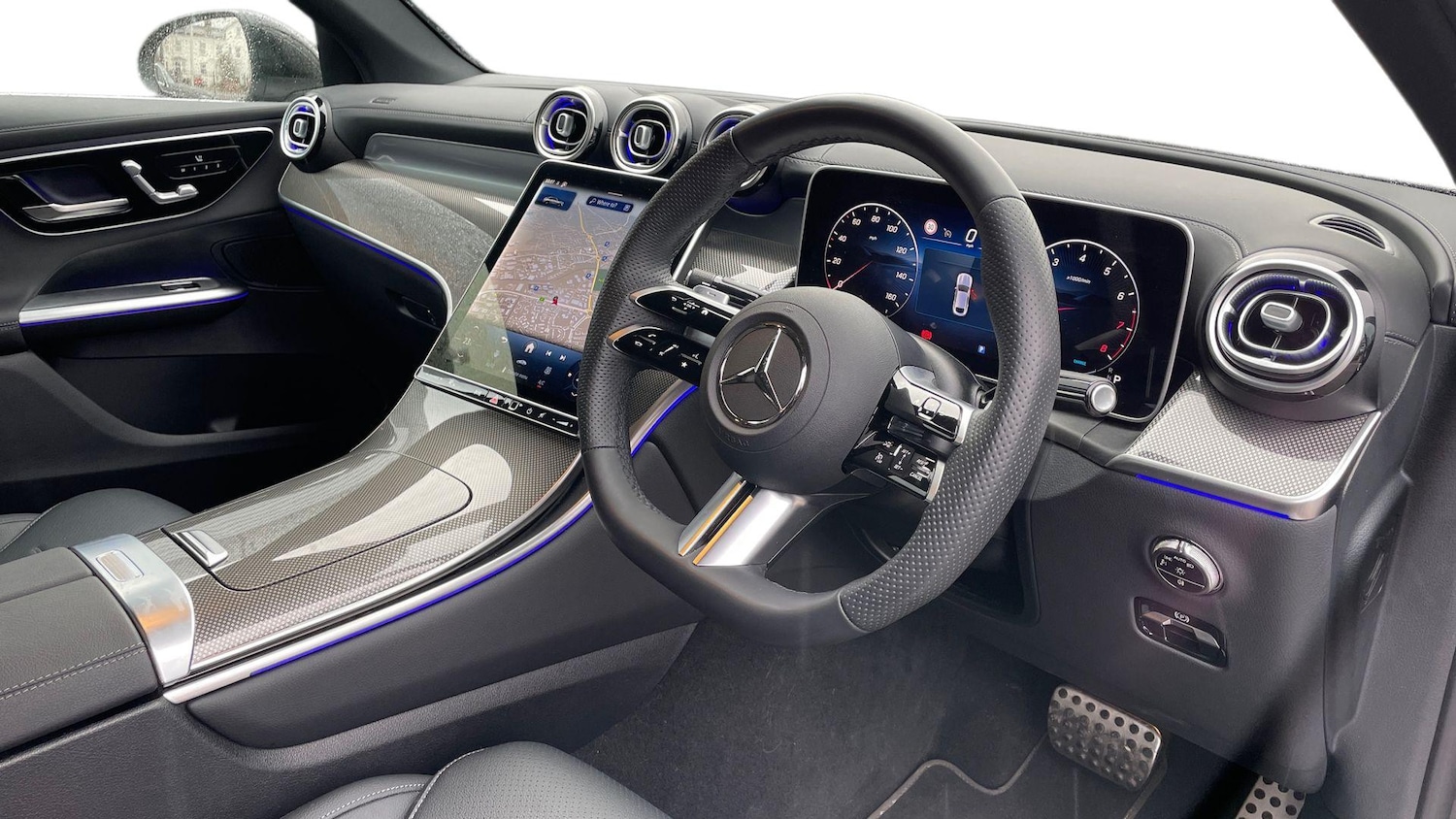 Used Mercedes-Benz GLC 2025 for sale - 77682180: Photo 3