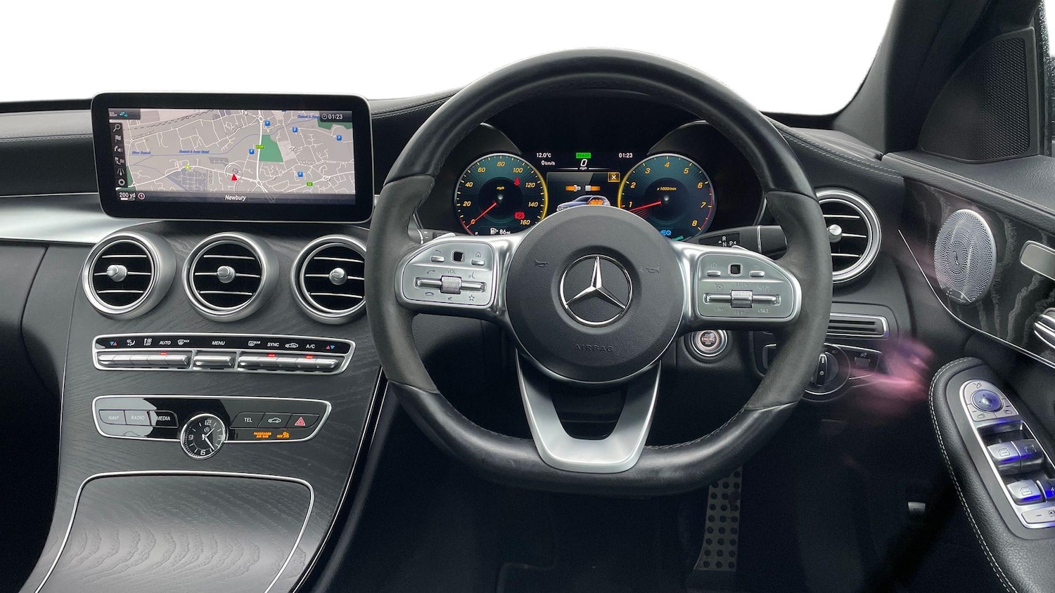 Used Mercedes-Benz C Class 2021 for sale - 77354990: Photo 9