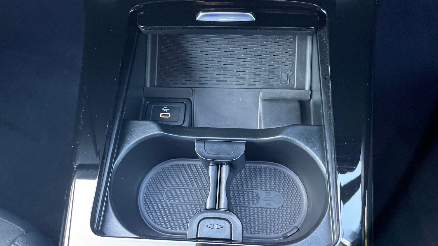 Used Mercedes-Benz A-Class 2024 for sale - 76413680: Photo 30