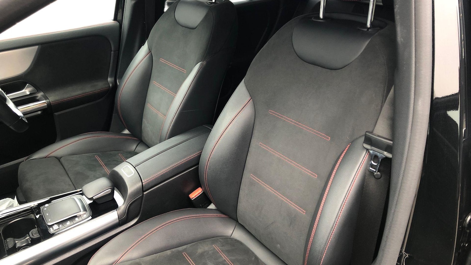 Used Mercedes-Benz EQA 2021 for sale - 77654355: Photo 11