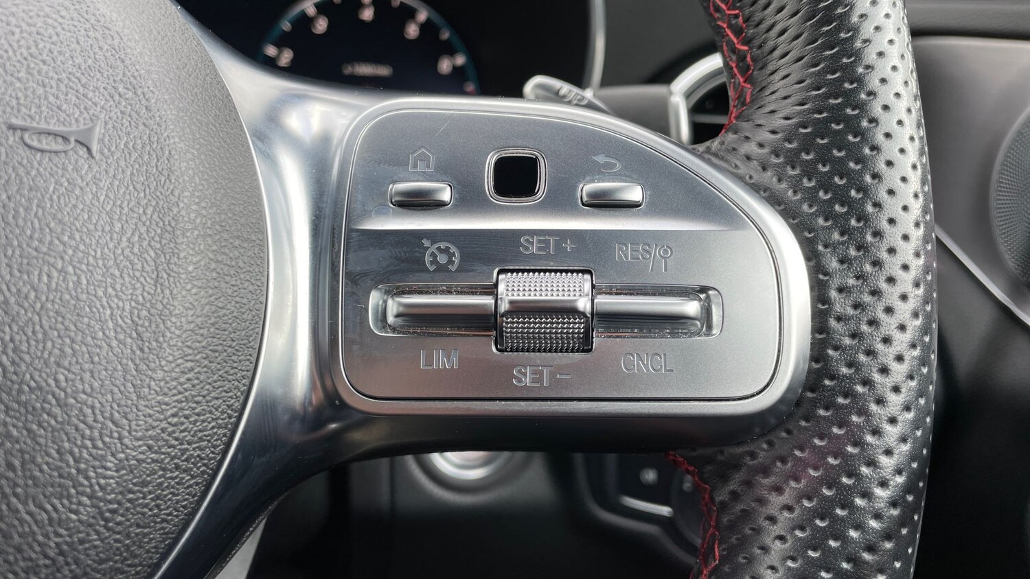 Used Mercedes-Benz C Class 2019 for sale - 77415391: Photo 30