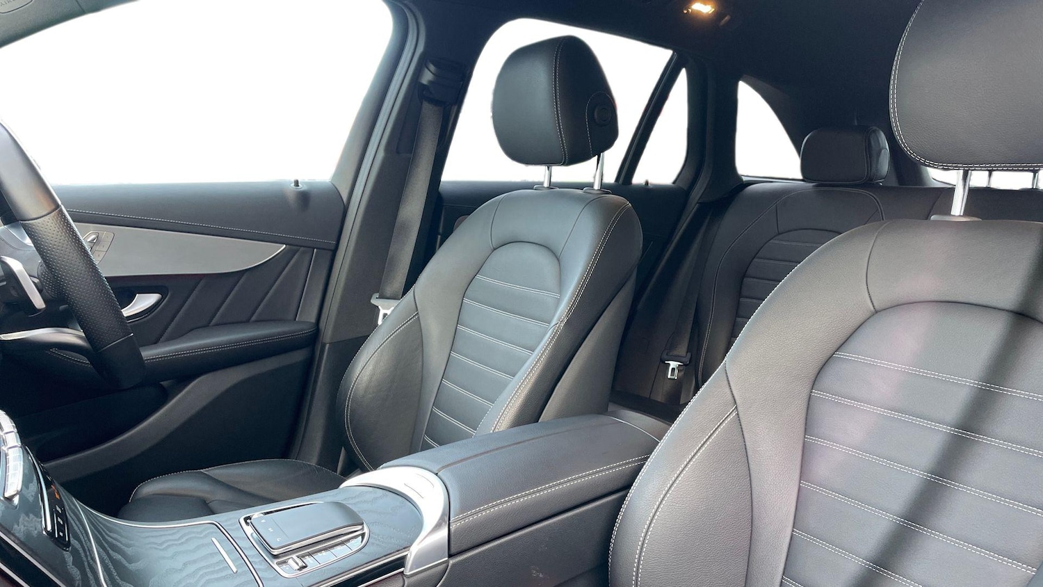 Used Mercedes-Benz GLC 2022 for sale - 76603768: Photo 11