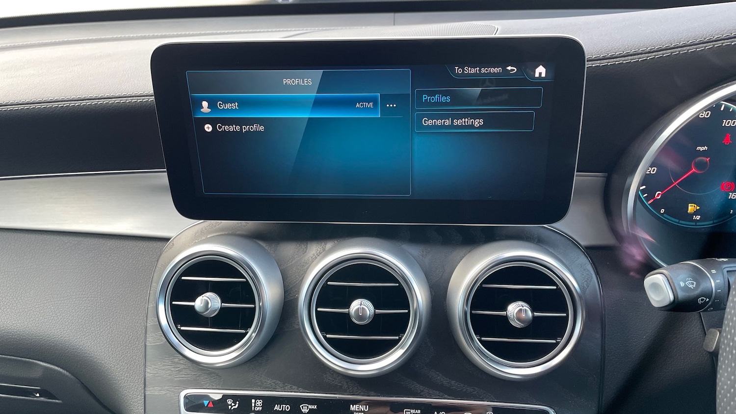 Used Mercedes-Benz GLC 2022 for sale - 76603768: Photo 22