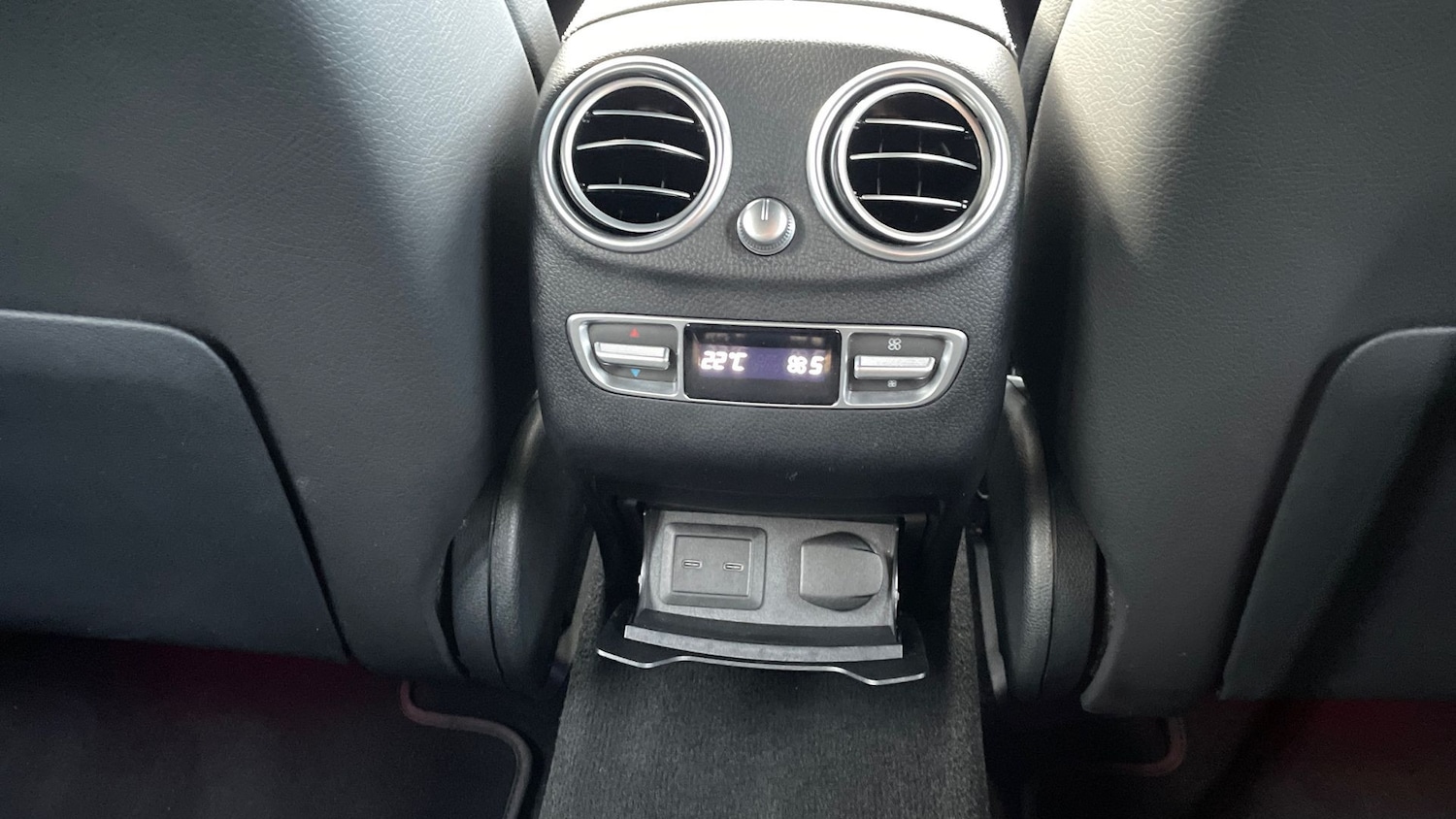 Used Mercedes-Benz GLC 2022 for sale - 76603768: Photo 38