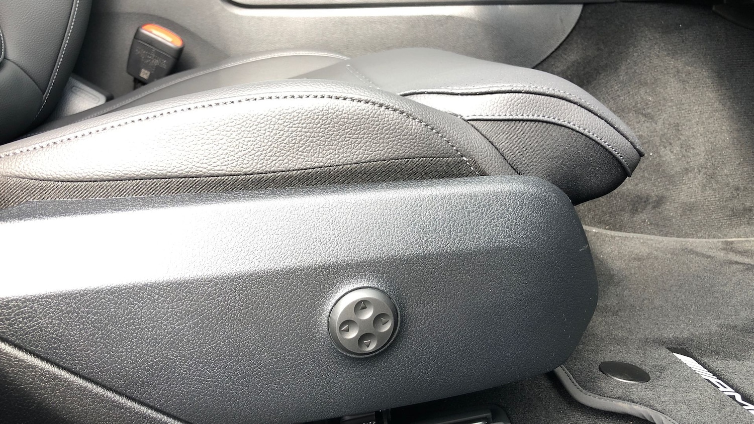 Used Mercedes-Benz C Class 2024 for sale - 76413810: Photo 32