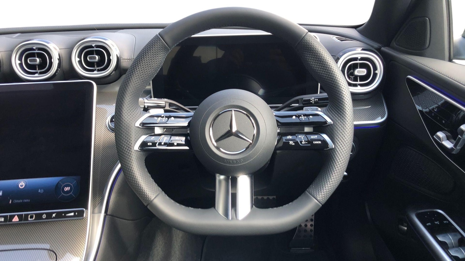 Used Mercedes-Benz C Class 2024 for sale - 76413810: Photo 9