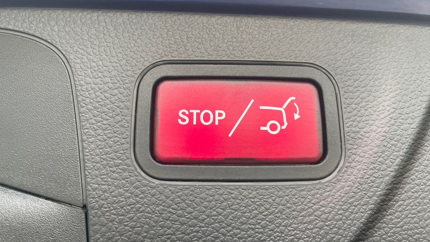 Used Mercedes-Benz GLC 2021 for sale - 76413562: Photo 35