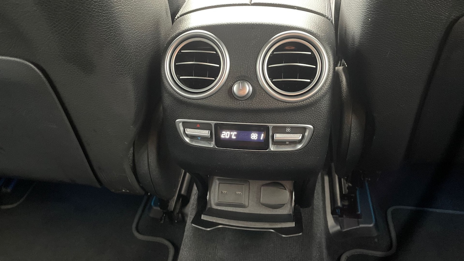 Used Mercedes-Benz GLC 2021 for sale - 76413562: Photo 38