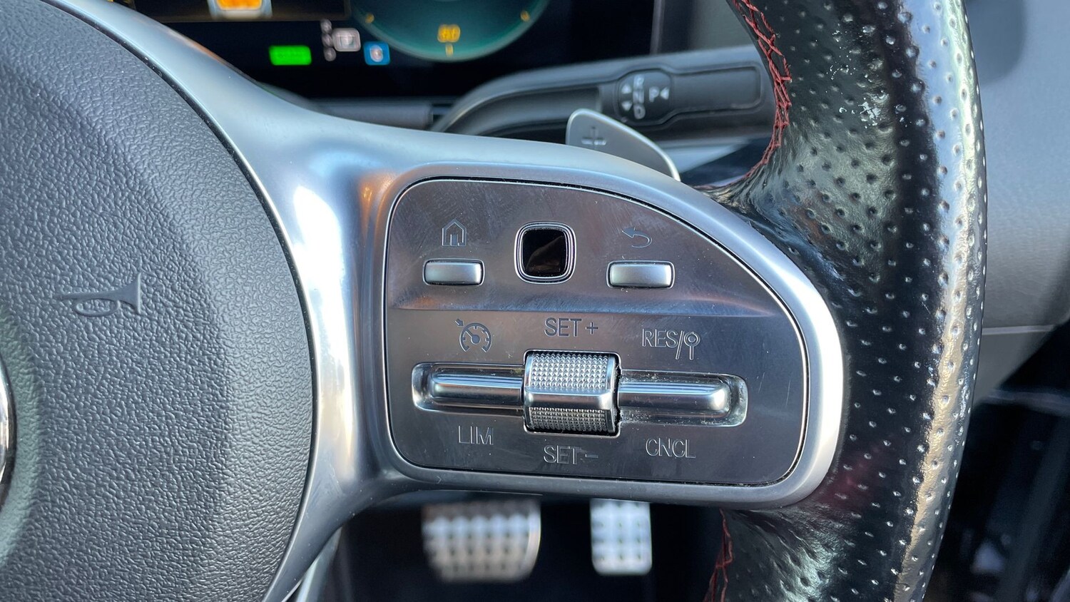 Used Mercedes-Benz EQA 2021 for sale - 77415372: Photo 31