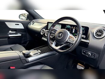 Used Mercedes-Benz EQA 2021 for sale - 77619246: Photo