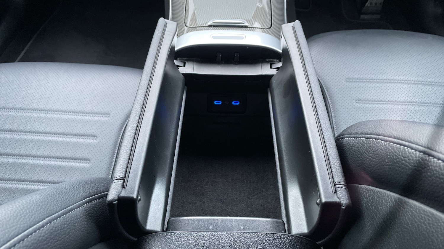 Used Mercedes-Benz C Class 2024 for sale - 77129874: Photo 31