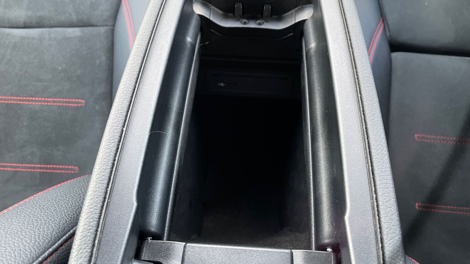 Used Mercedes-Benz EQA 2021 for sale - 77619256: Photo 30