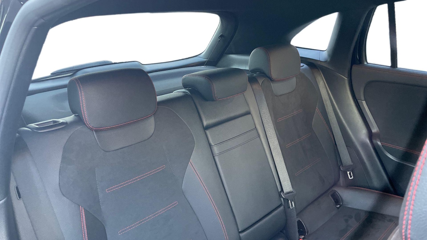 Used Mercedes-Benz EQA 2021 for sale - 76413813: Photo 12