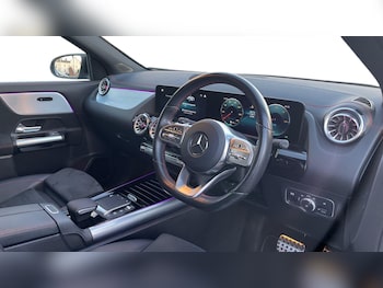 Used Mercedes-Benz EQA 2021 for sale - 76413813: Photo