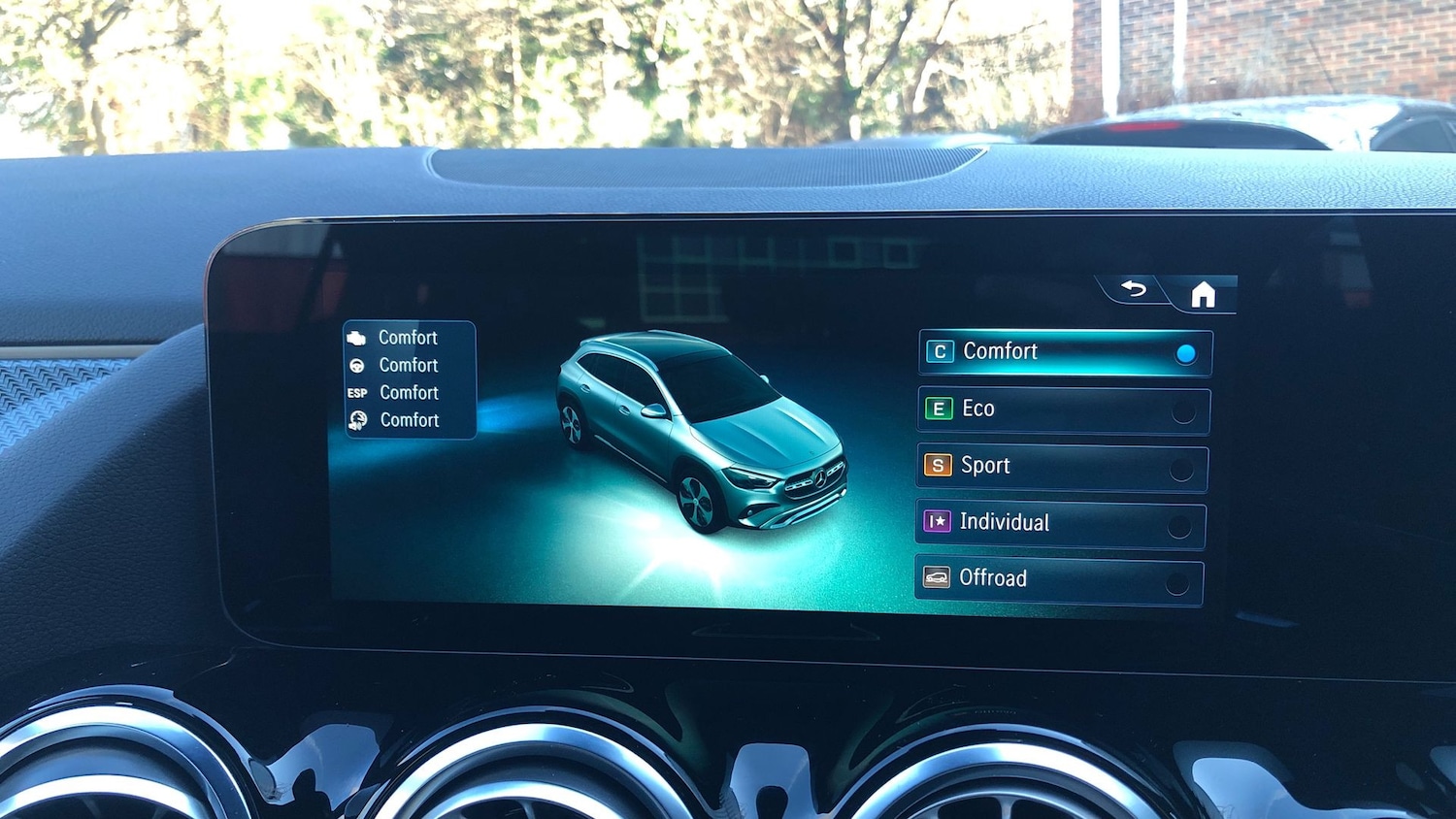 Used Mercedes-Benz GLA 2024 for sale - 77415388: Photo 22