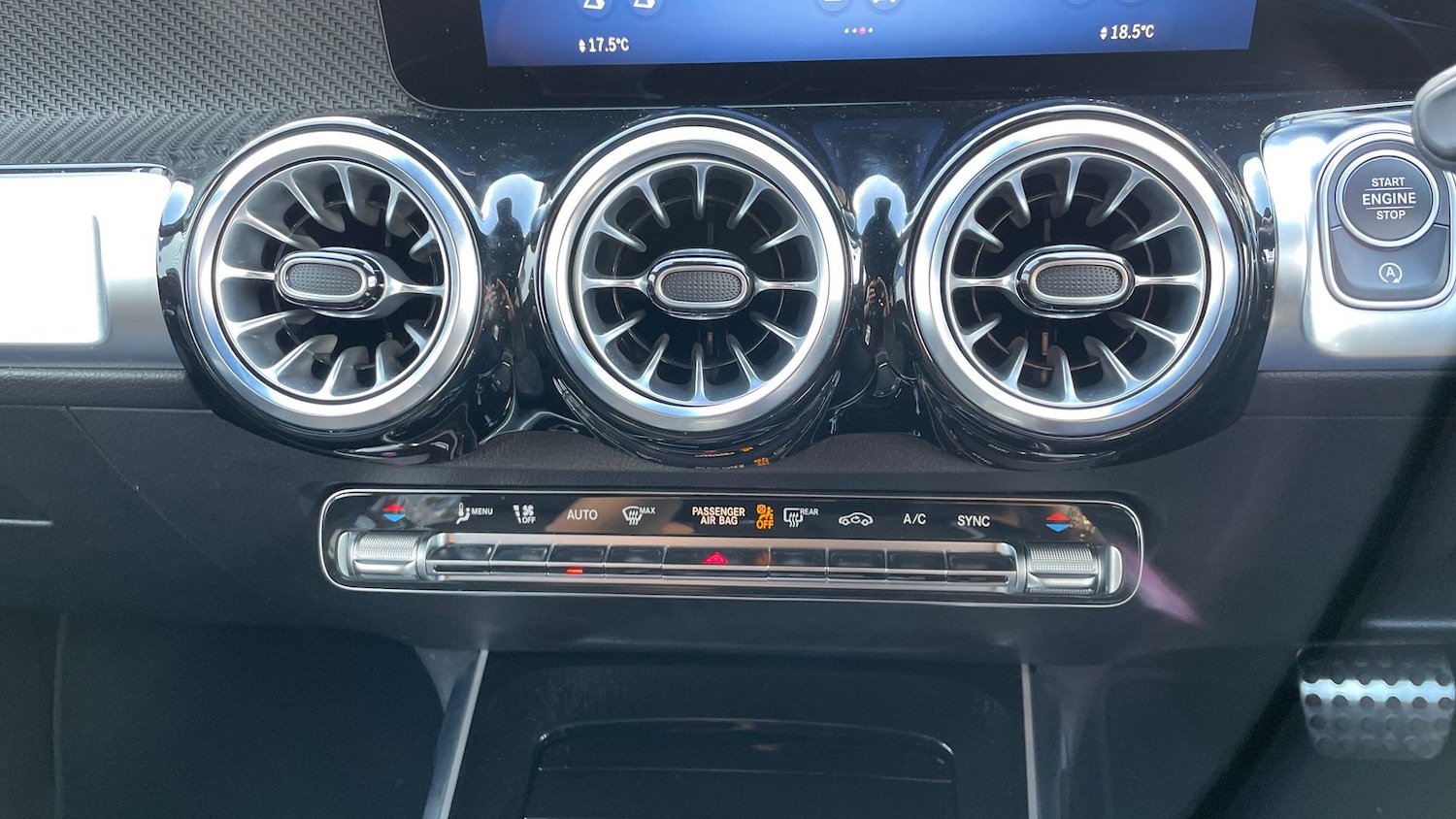 Used Mercedes-Benz GLB 2025 for sale - 76413824: Photo 28