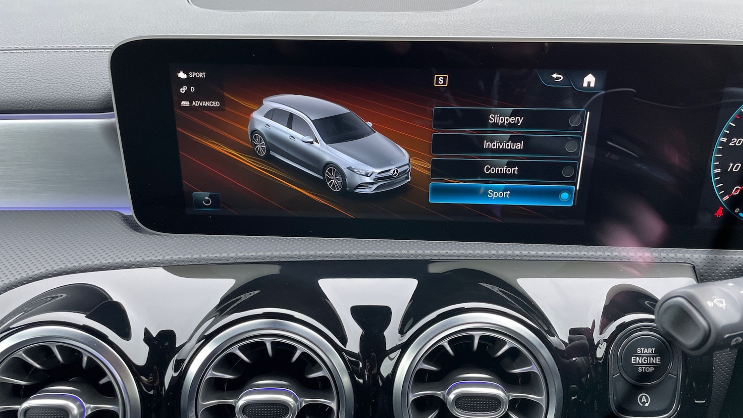 Used Mercedes-Benz A-Class 2019 for sale - 77619235: Photo 23