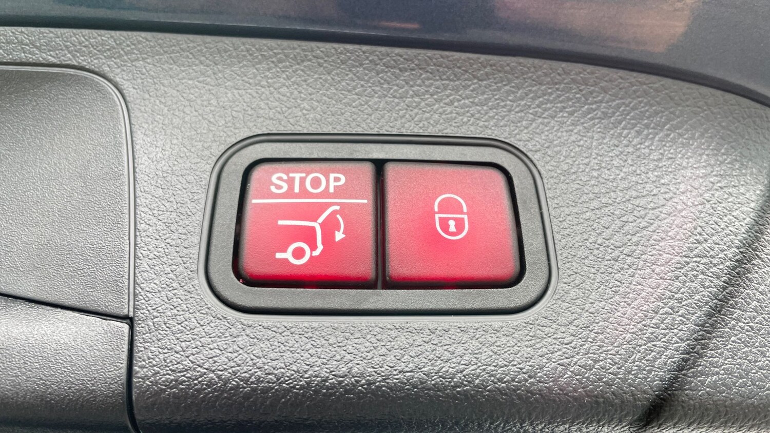 Used Mercedes-Benz GLA 2023 for sale - 77415378: Photo 39