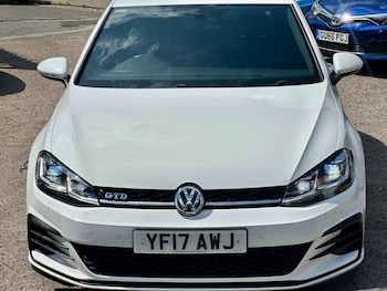 Used Volkswagen Golf 2017 for sale - 79520298: Photo