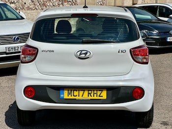 Used Hyundai i10 2017 for sale - 79381943: Photo