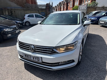 Used Volkswagen Passat 2017 for sale - 79621377: Photo