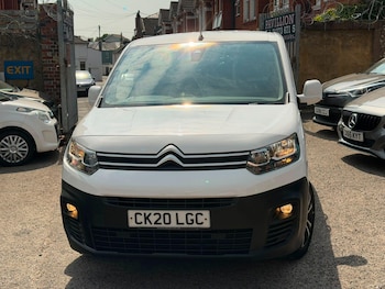 Used Citroen Berlingo 2020 for sale - 79381948: Photo