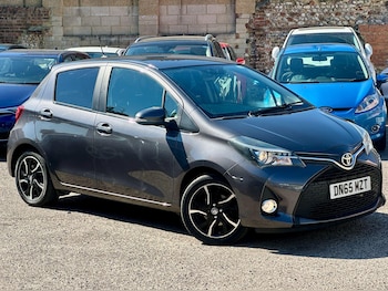 Used Toyota Yaris 2015 for sale - 79496496: Photo