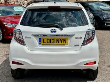 Used Toyota Yaris 2013 for sale - 79412788: Photo
