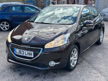 Used Peugeot 208 2013 for sale - 79793496: Photo