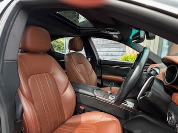 Used Maserati Ghibli 2015 for sale - 78919393: Photo