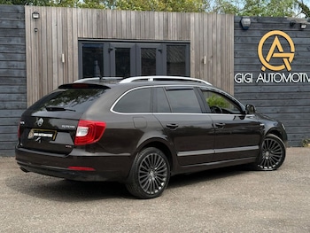 Used Skoda Superb 2014 for sale - 79129765: Photo
