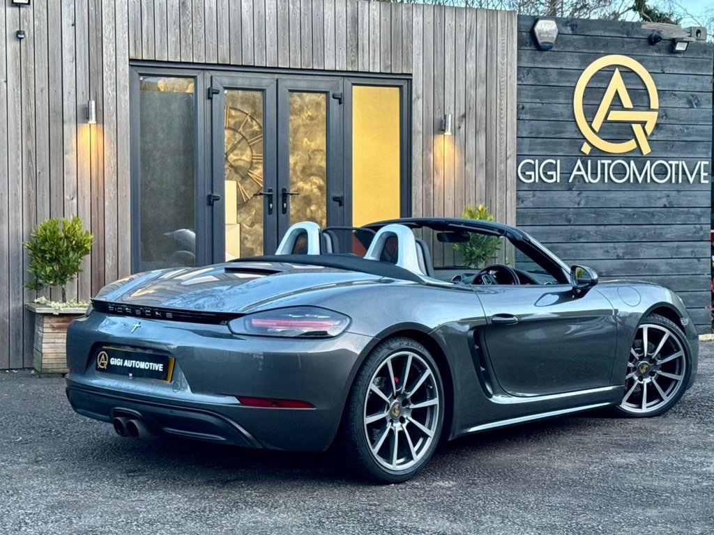 Used Porsche Boxster 2016 for sale - 77534165: Photo 25