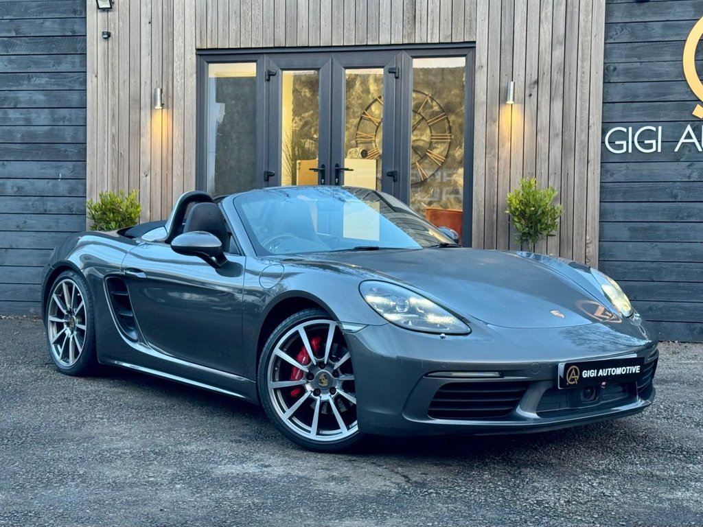 Used Porsche Boxster 2016 for sale - 77534165: Photo 4