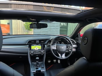 Used Honda Civic 2019 for sale - 75533813: Photo