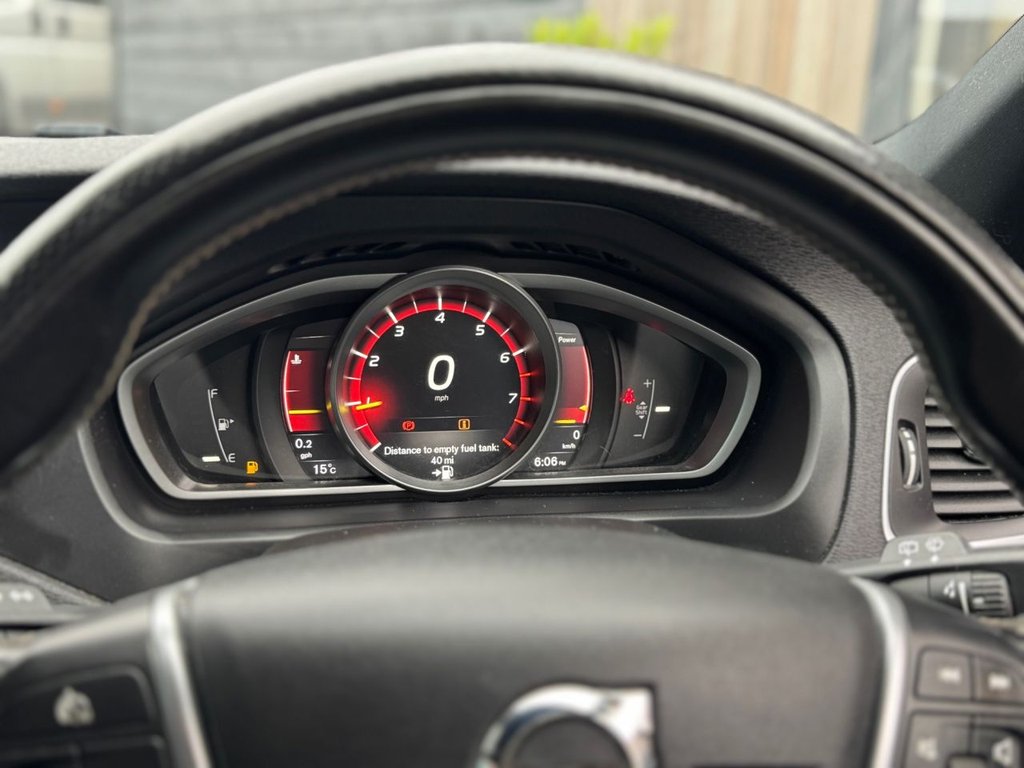 Used Volvo V40 2016 for sale - 76256755: Photo 21