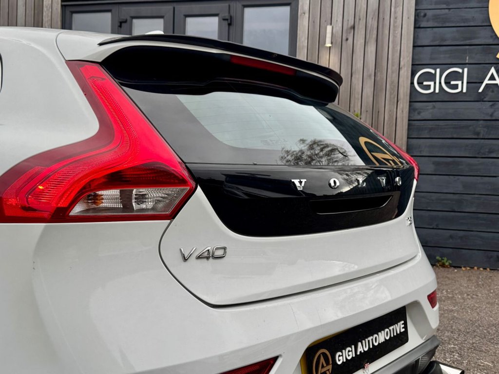 Used Volvo V40 2016 for sale - 76256755: Photo 3