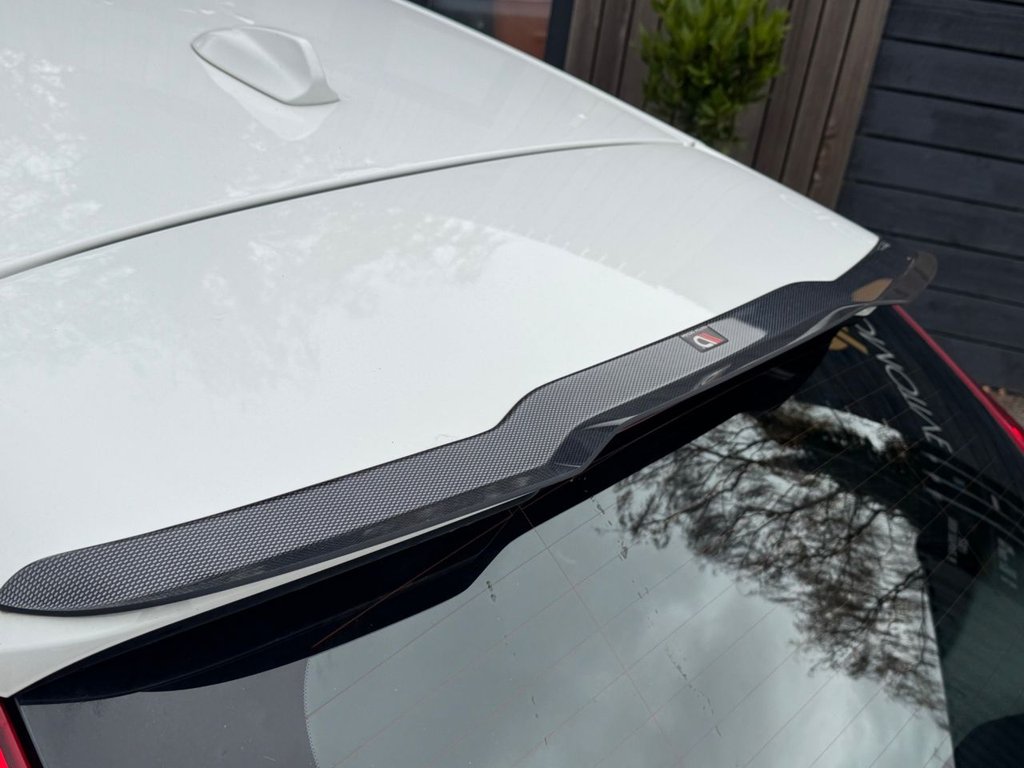 Used Volvo V40 2016 for sale - 76256755: Photo 30