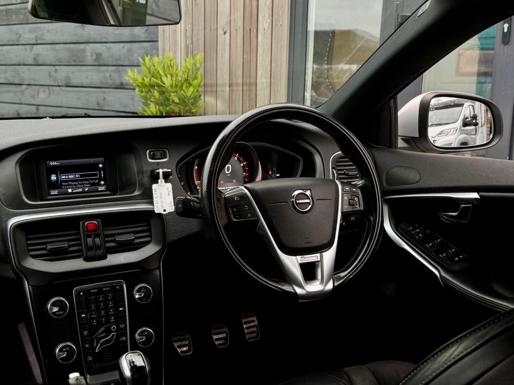 Used Volvo V40 2016 for sale - 76256755: Photo 5