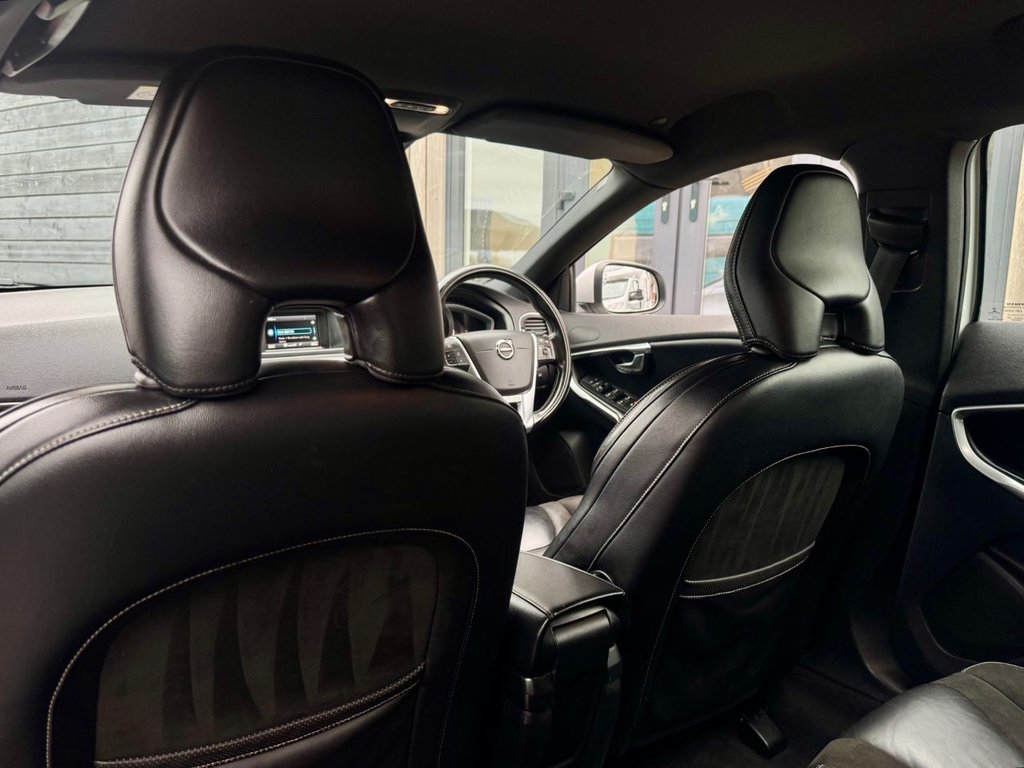 Used Volvo V40 2016 for sale - 76256755: Photo 6