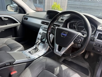 Used Volvo V70 2015 for sale - 78768679: Photo