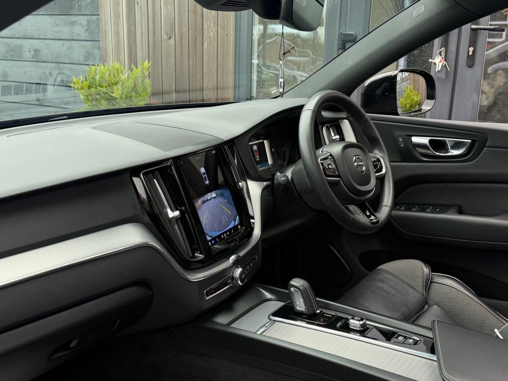 Used Volvo XC60 2021 for sale - 77576098: Photo 10