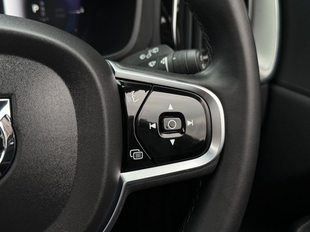 Used Volvo XC60 2021 for sale - 77576098: Photo 27