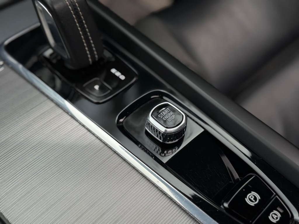 Used Volvo XC60 2021 for sale - 77576098: Photo 9