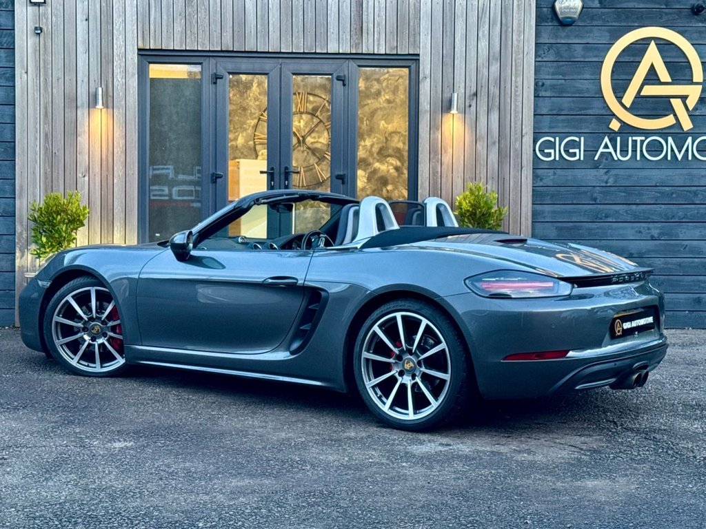 Used Porsche 718 Boxster 2016 for sale - 77301951: Photo 3