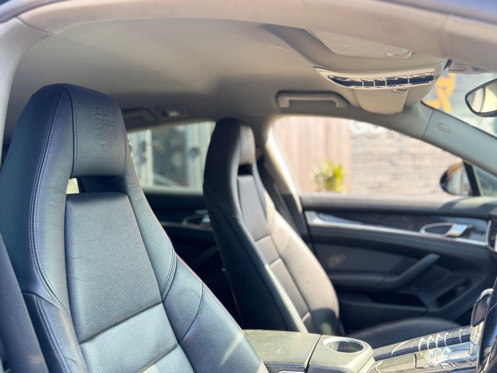 Used Porsche Panamera 2011 for sale - 76235339: Photo 15